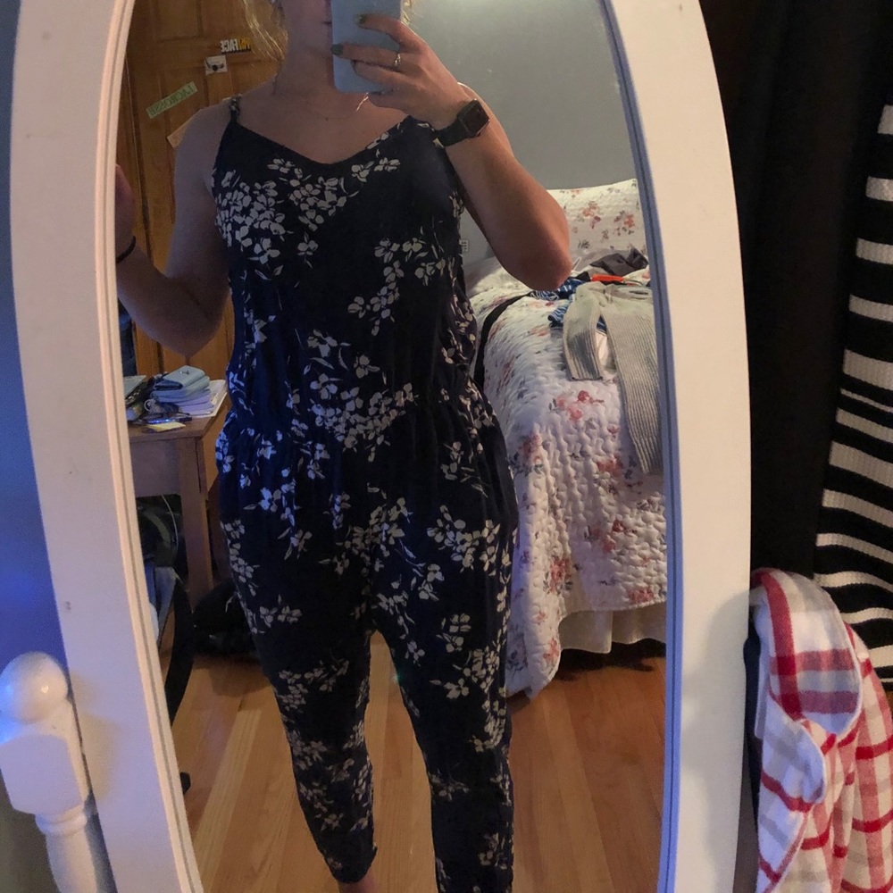 GAP floral jumper